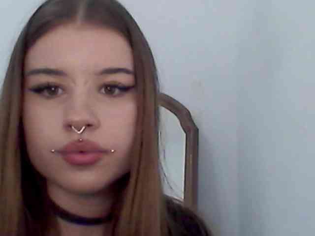 MollyLolly webcam