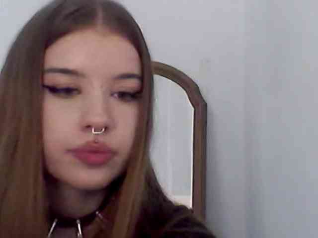 MollyLolly webcam