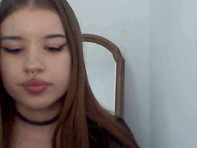 MollyLolly webcam