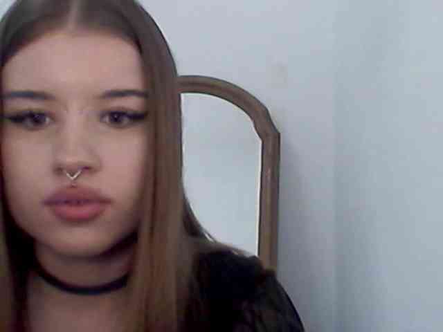MollyLolly webcam