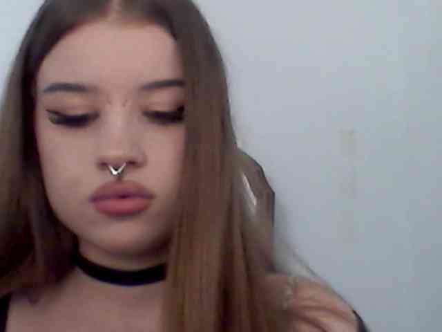 MollyLolly webcam