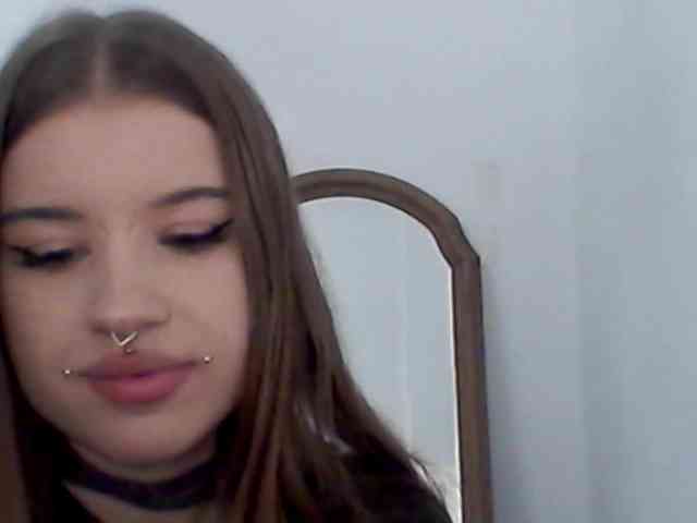 MollyLolly webcam