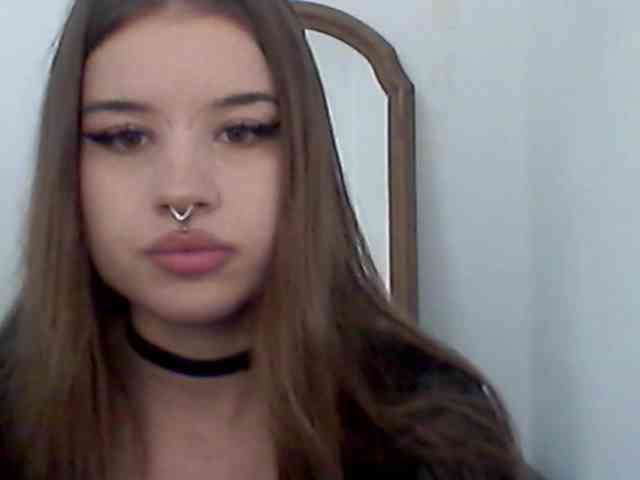 MollyLolly webcam