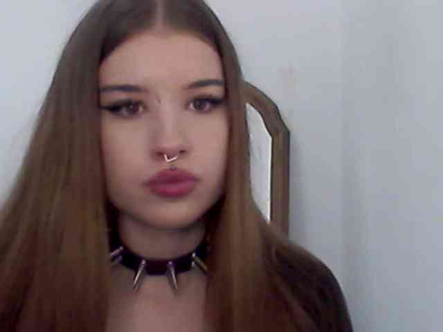 MollyLolly webcam