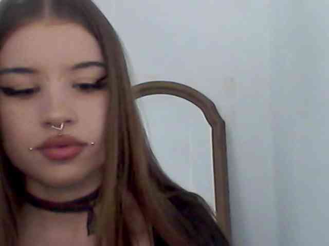 MollyLolly webcam