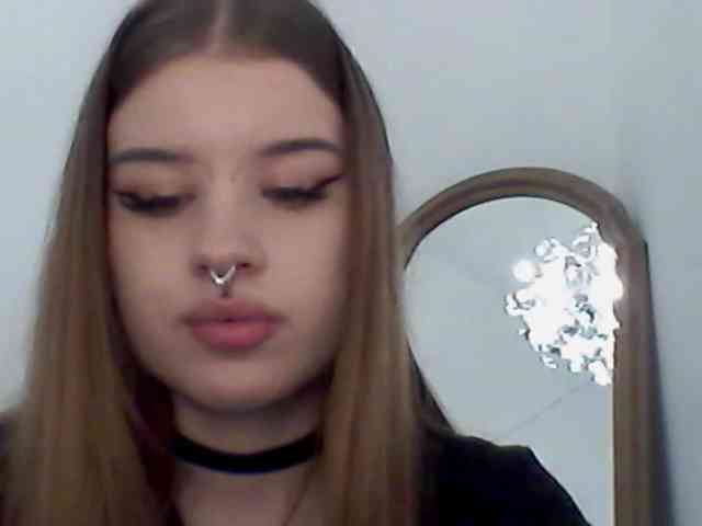 MollyLolly webcam