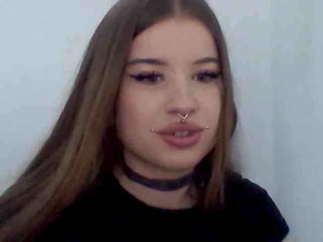 MollyLolly webcam