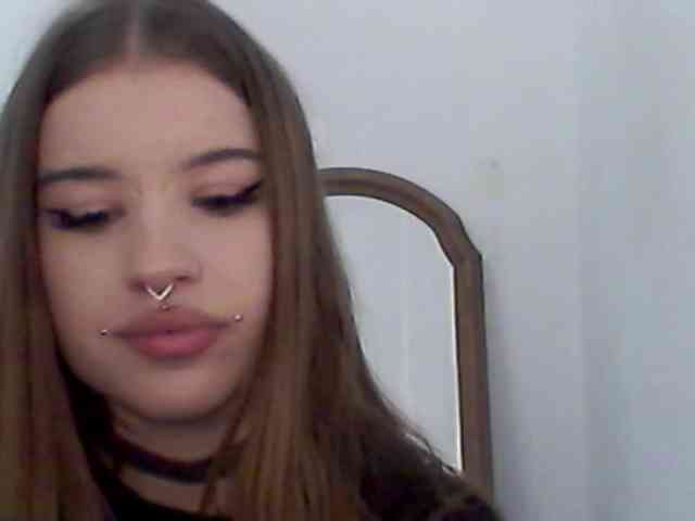 MollyLolly webcam