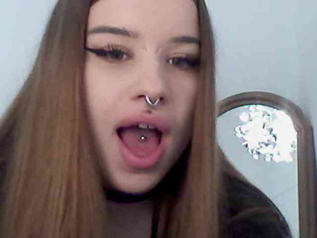 MollyLolly webcam