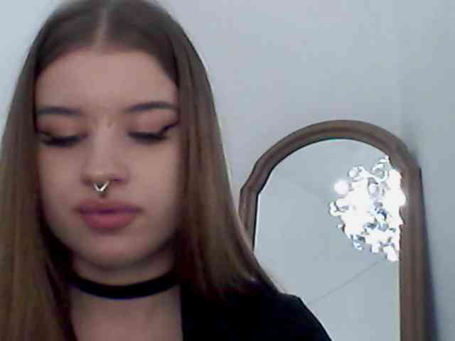 MollyLolly webcam