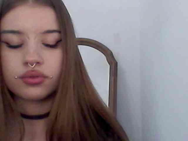 MollyLolly webcam