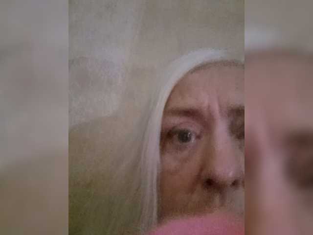 Laima18 live cam on BongaCams