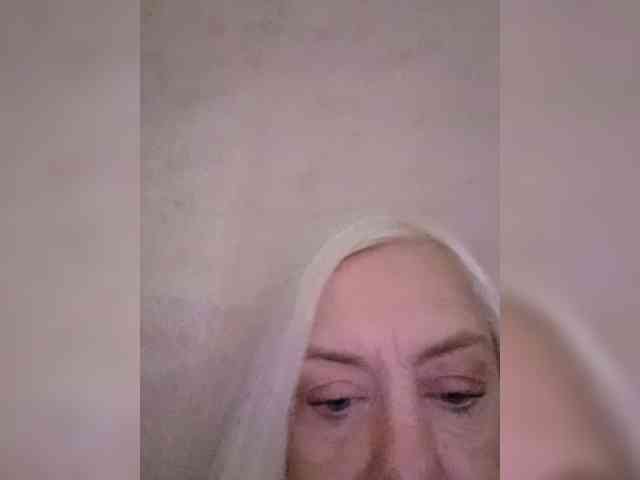 Laima18 Live Webcam on BongaCams