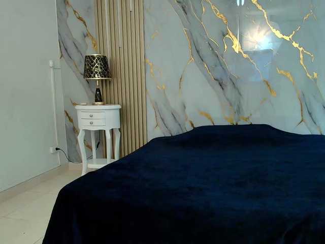 EvangelyneWinter live cam on BongaCams