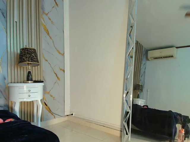 EvangelyneWinter live cam on BongaCams