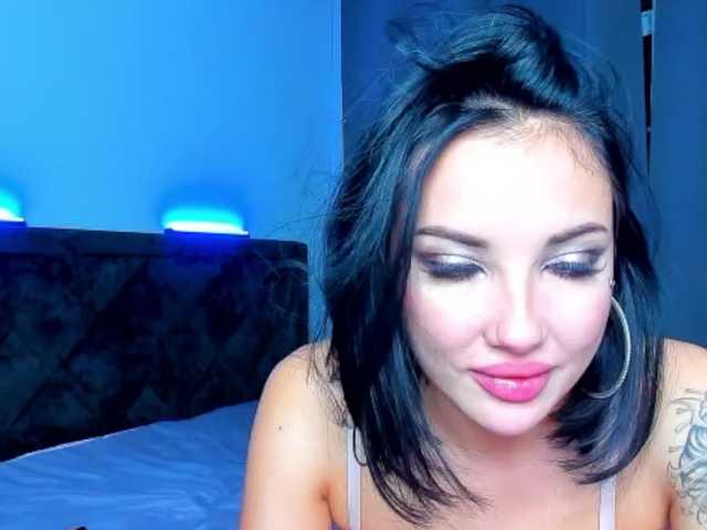 KISAKOT23AMG live webcam show