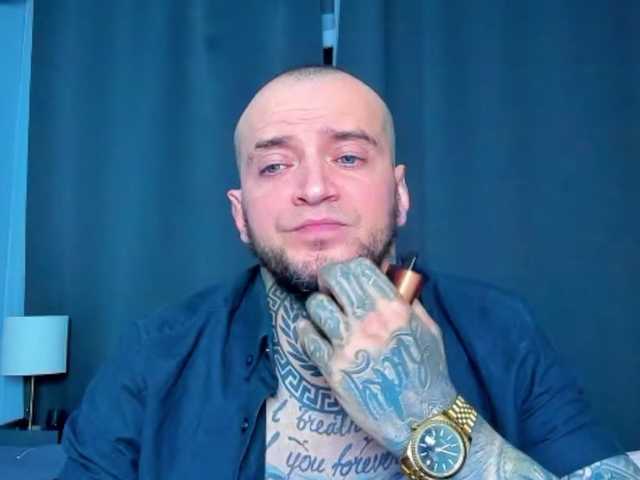 KISAKOT23AMG live cam on BongaCams