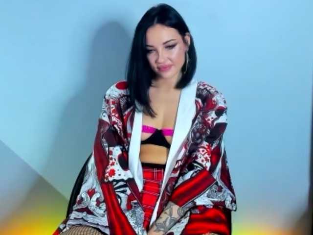 le modèle TIFFANY_ est en webcam porno dans un show sur le site bongacams, il possède les tags suivants: White/Caucasian,Brunette,Trimmed