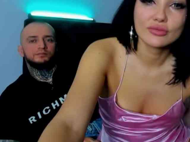 TOMMY_TIFFFANY webcam
