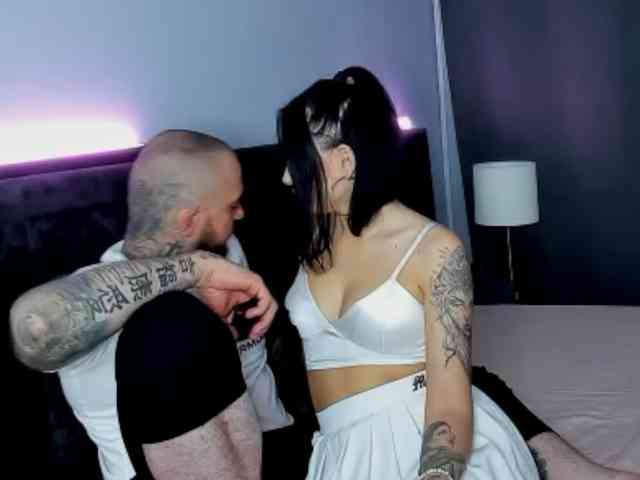TOMMY_TIFFFANY webcam