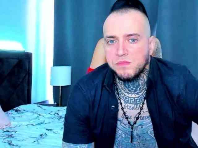 SANTYAGO_TIFANY webcam