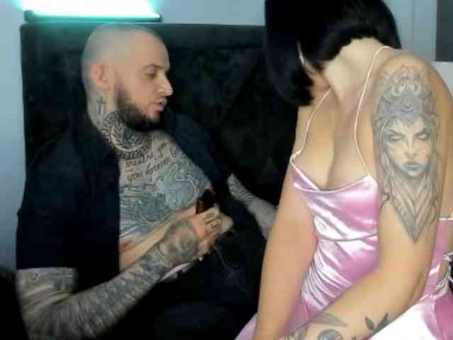 TOMMY_TIFFFANY webcam