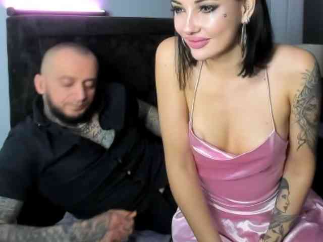 TOMMY_TIFFFANY webcam