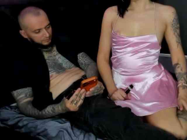 TOMMY_TIFFFANY webcam