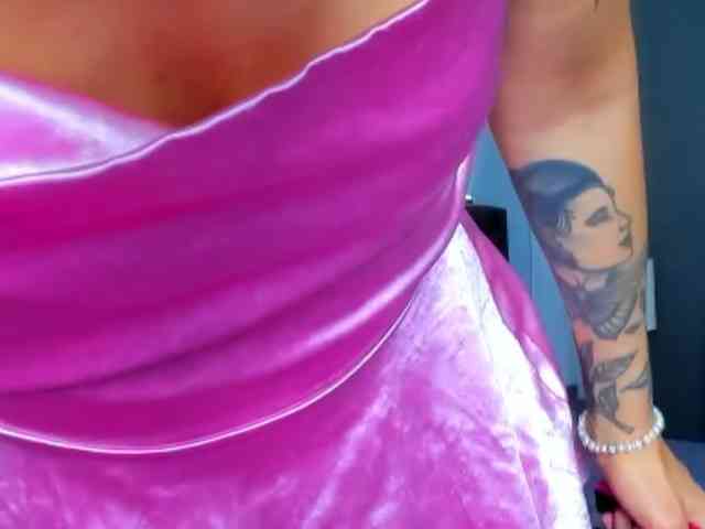 SANTYAGO_TIFANY webcam