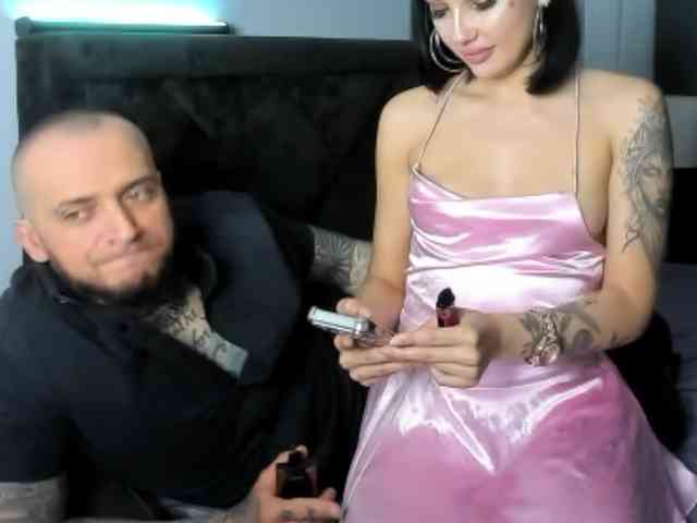 TOMMY_TIFFFANY webcam