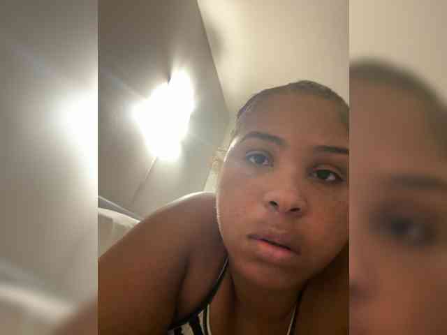 IDatedGraceinLace webcam