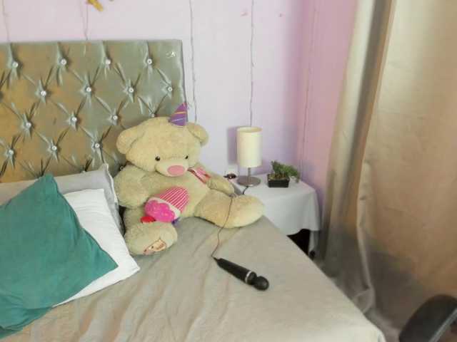 DanaPetite live cam on BongaCams