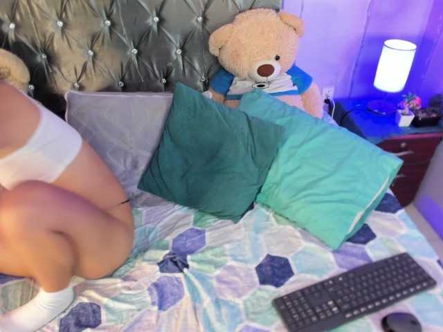 DanaPetite live cam on BongaCams