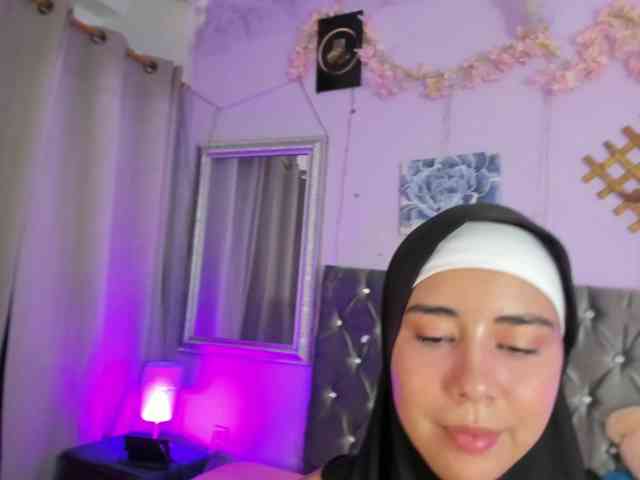 DanaPetite webcam