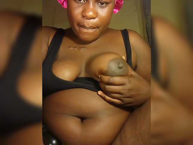 Carrielove live cam on BongaCams