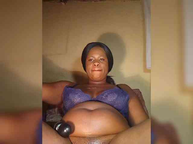 Carrielove webcam