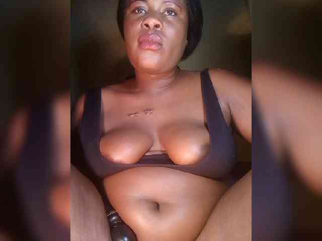 Carrielove webcam