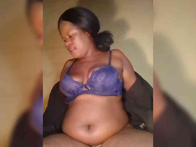 Carrielove webcam