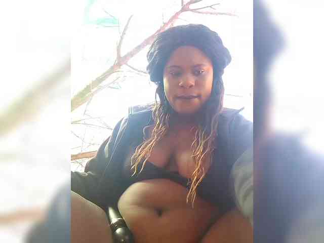 Carrielove webcam
