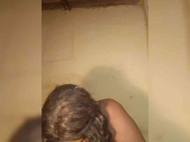 Carrielove webcam