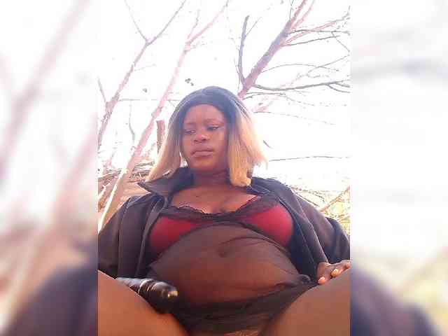 Carrielove webcam