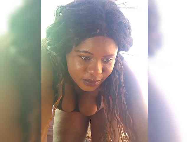 Carrielove webcam