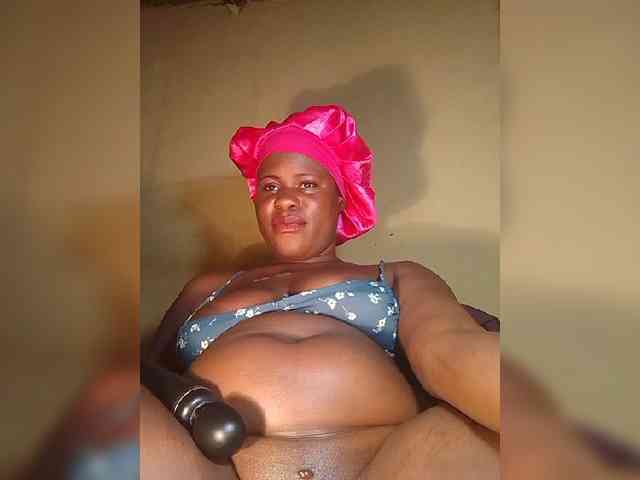 Carrielove webcam