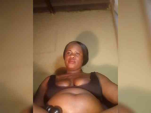 Carrielove webcam