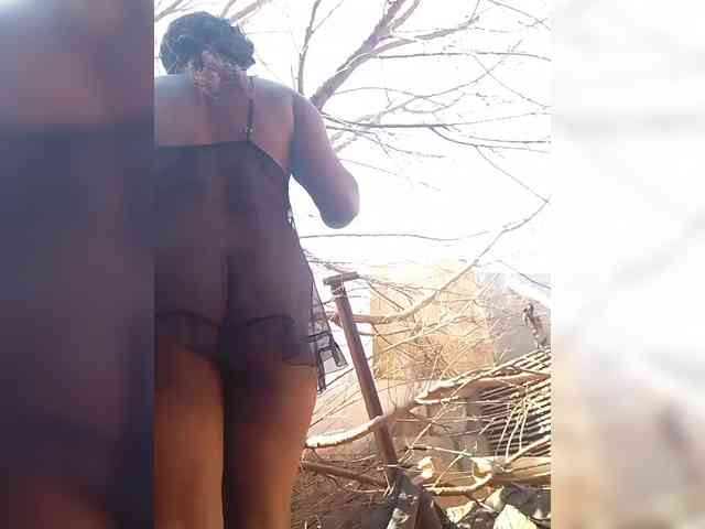 Carrielove webcam