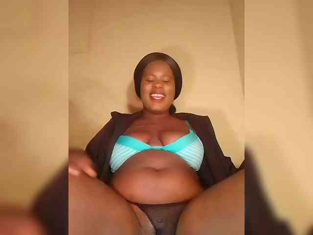 Carrielove webcam