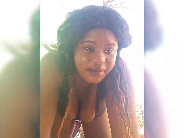 Carrielove webcam