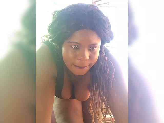 Carrielove webcam