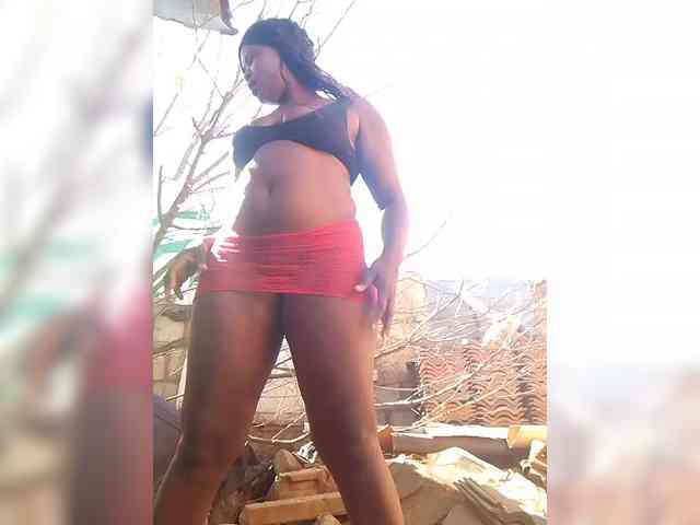 Carrielove webcam