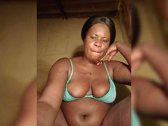 Carrielove webcam